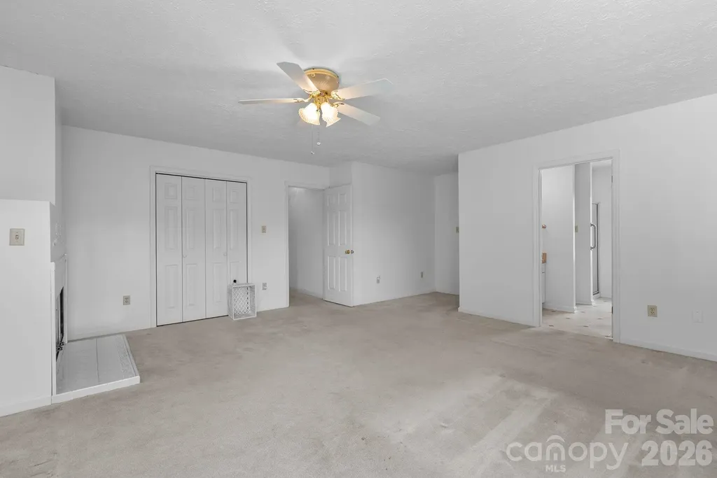 28 Song Bird Lane Weaverville NC 28787