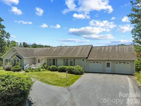28 Song Bird Lane Weaverville NC 28787
