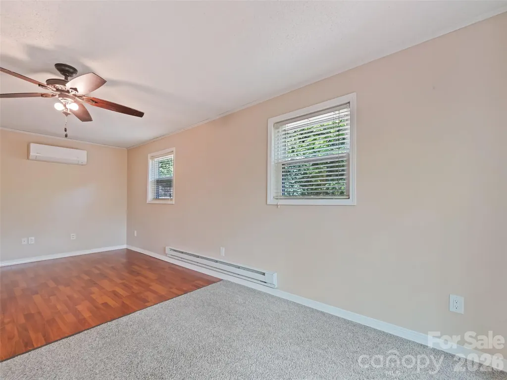 157 Highland Terrace Clyde NC 28721