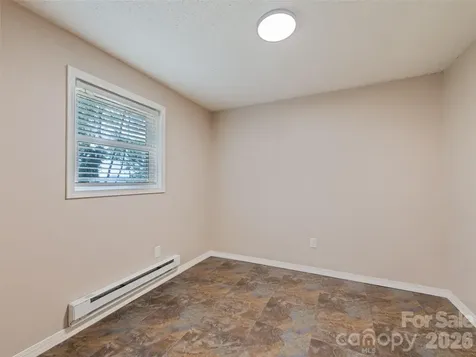 157 Highland Terrace Clyde NC 28721