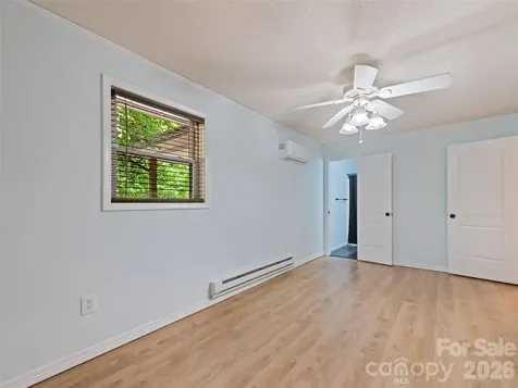 157 Highland Terrace Clyde NC 28721
