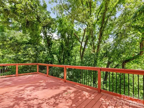 157 Highland Terrace Clyde NC 28721