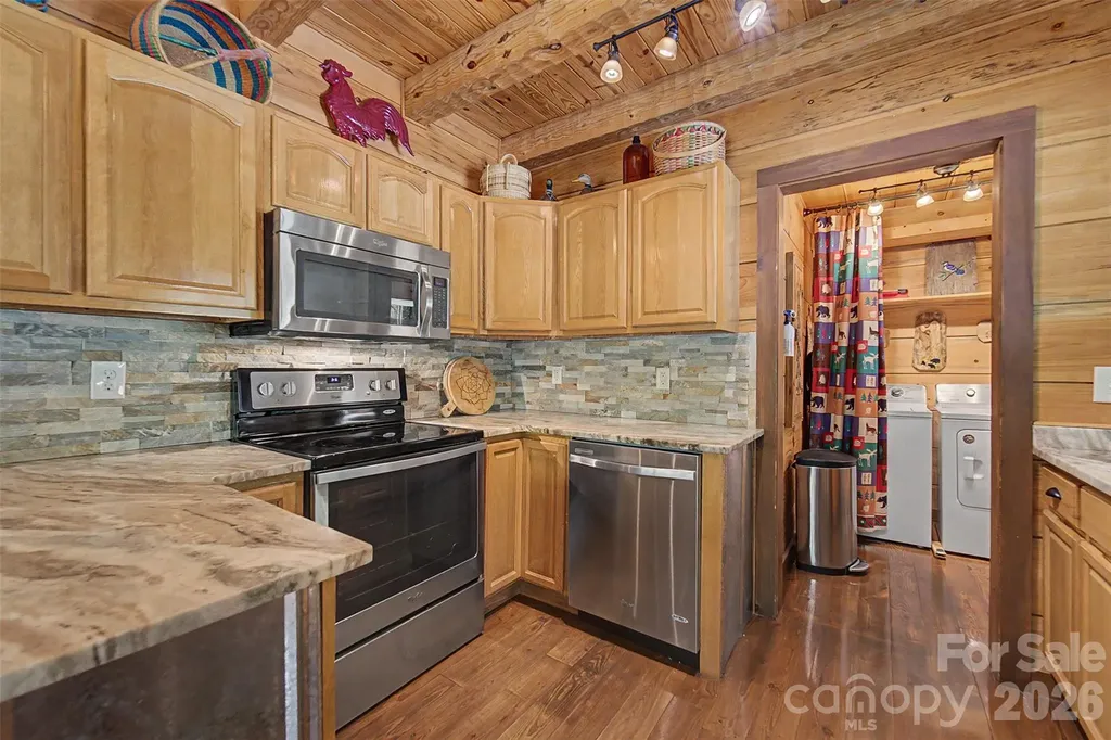 468 Old Yellow Branch Road Robbinsville NC 28771