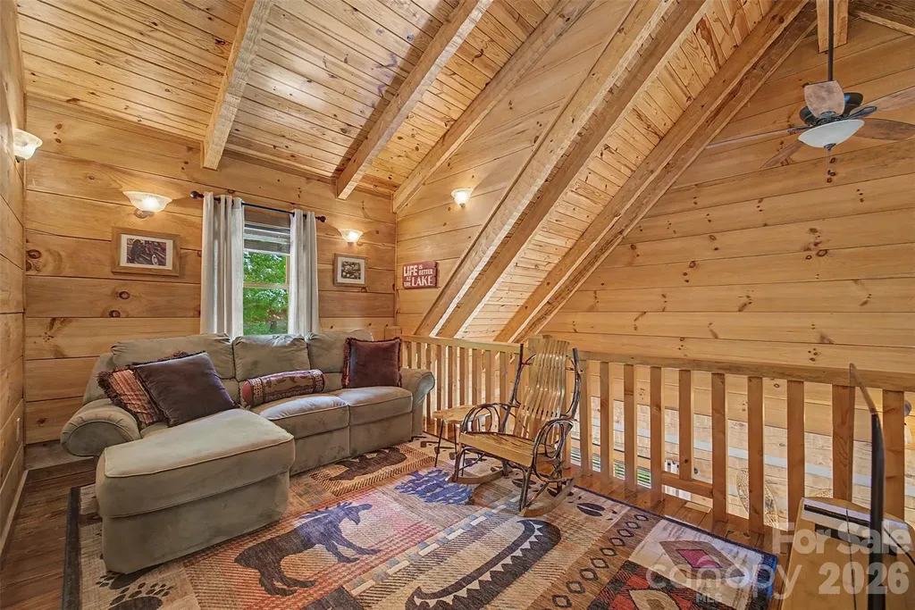468 Old Yellow Branch Road Robbinsville NC 28771