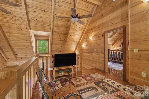 468 Old Yellow Branch Road Robbinsville NC 28771