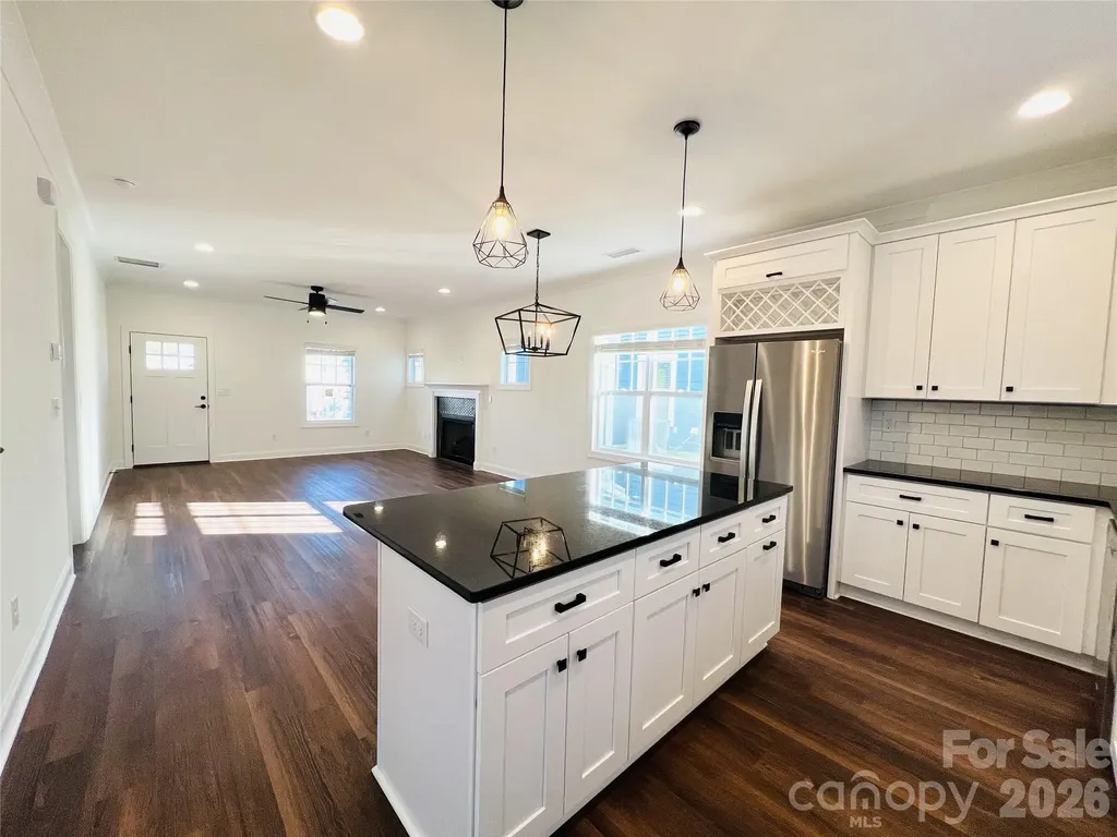 8514 Sharonbrook Drive Charlotte NC 28210