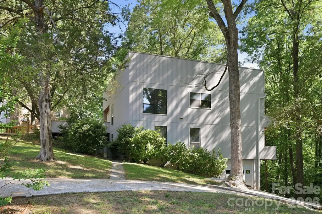 3423 Tinkerbell Lane Charlotte NC 28210