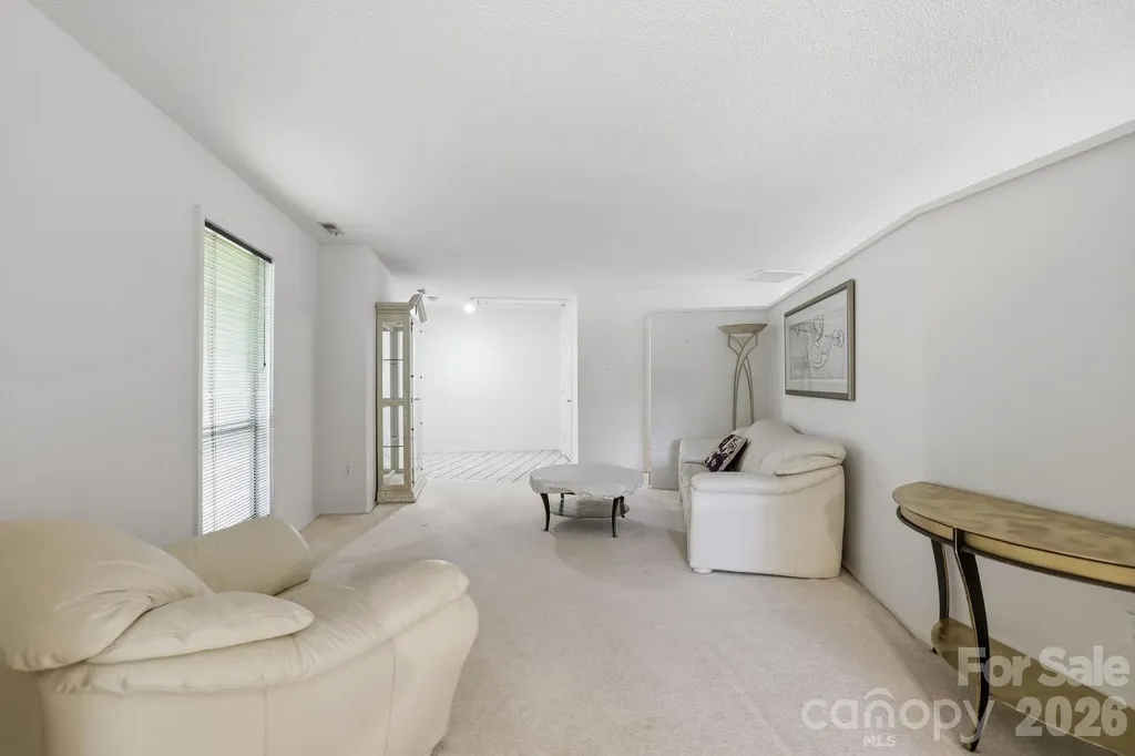 3423 Tinkerbell Lane Charlotte NC 28210