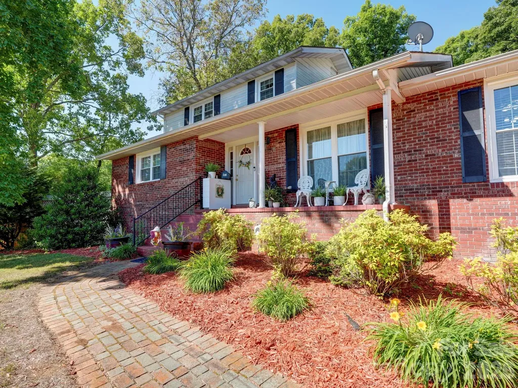 320 Rock Grove Church Road Rockwell NC 28138