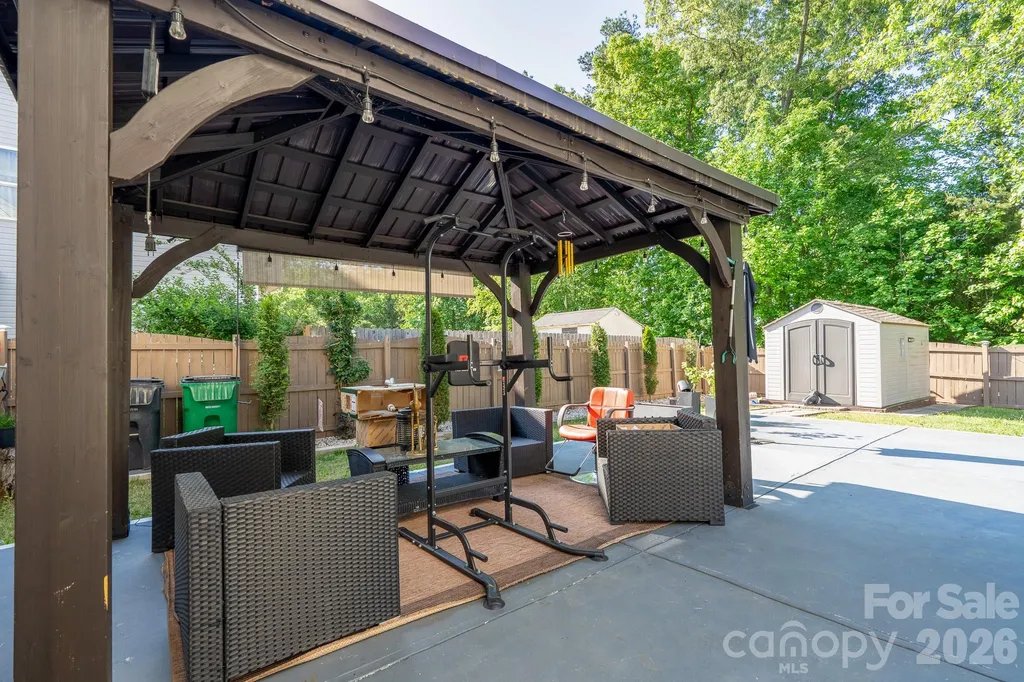 7329 Hidden Creek Drive Charlotte NC 28214