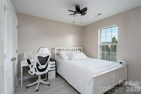 7329 Hidden Creek Drive Charlotte NC 28214