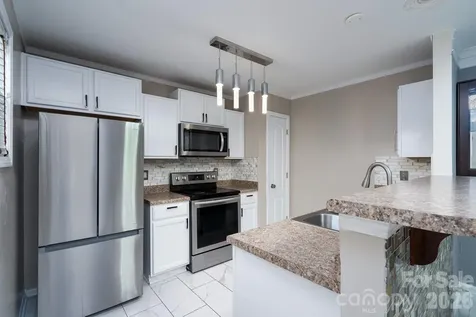 7329 Hidden Creek Drive Charlotte NC 28214