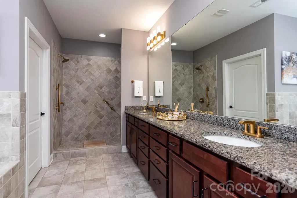 12003 Meetinghouse Drive Cornelius NC 28031