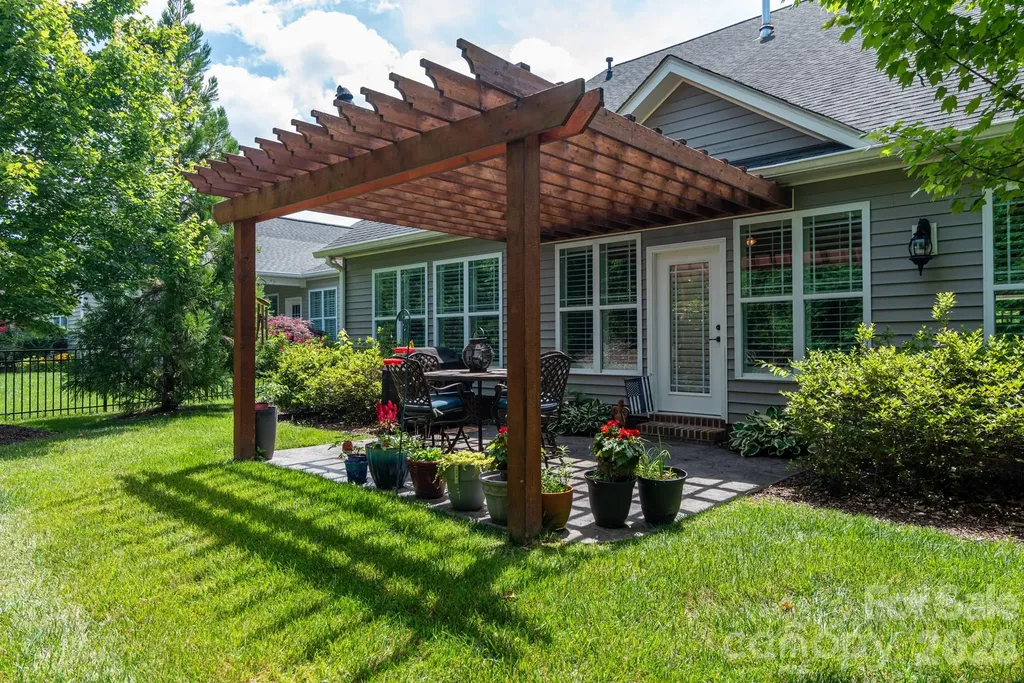 12003 Meetinghouse Drive Cornelius NC 28031