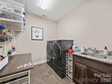 58 Sunny Morning Court Hendersonville NC 28792