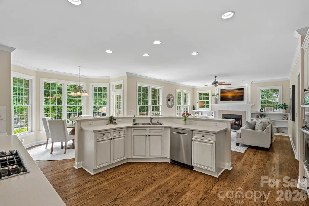 3124 Rhett Butler Place Charlotte NC 28270