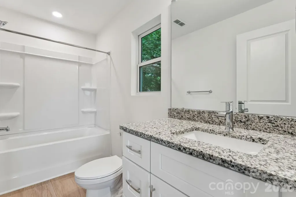 1005 Glenview Avenue Gastonia NC 28054