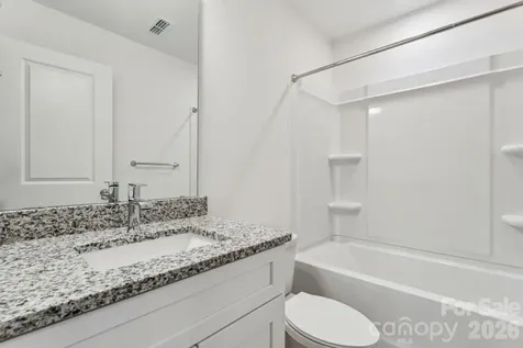 1005 Glenview Avenue Gastonia NC 28054