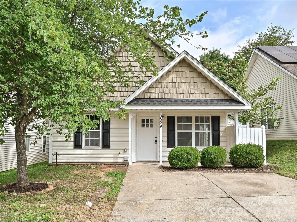 3629 Silver Ore Lane Charlotte NC 28216