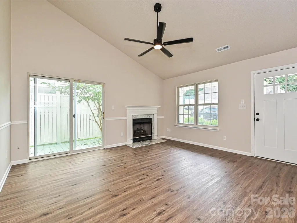 3629 Silver Ore Lane Charlotte NC 28216