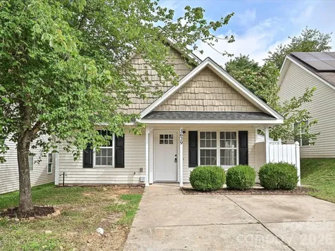 3629 Silver Ore Lane Charlotte NC 28216