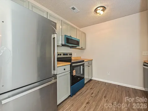 3629 Silver Ore Lane Charlotte NC 28216