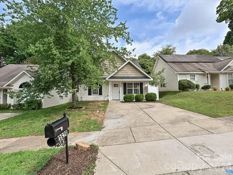 3629 Silver Ore Lane Charlotte NC 28216