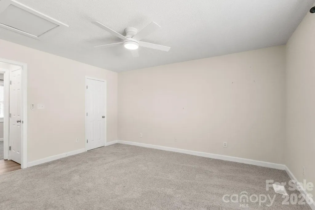 1502 E Main Street Cherryville NC 28021