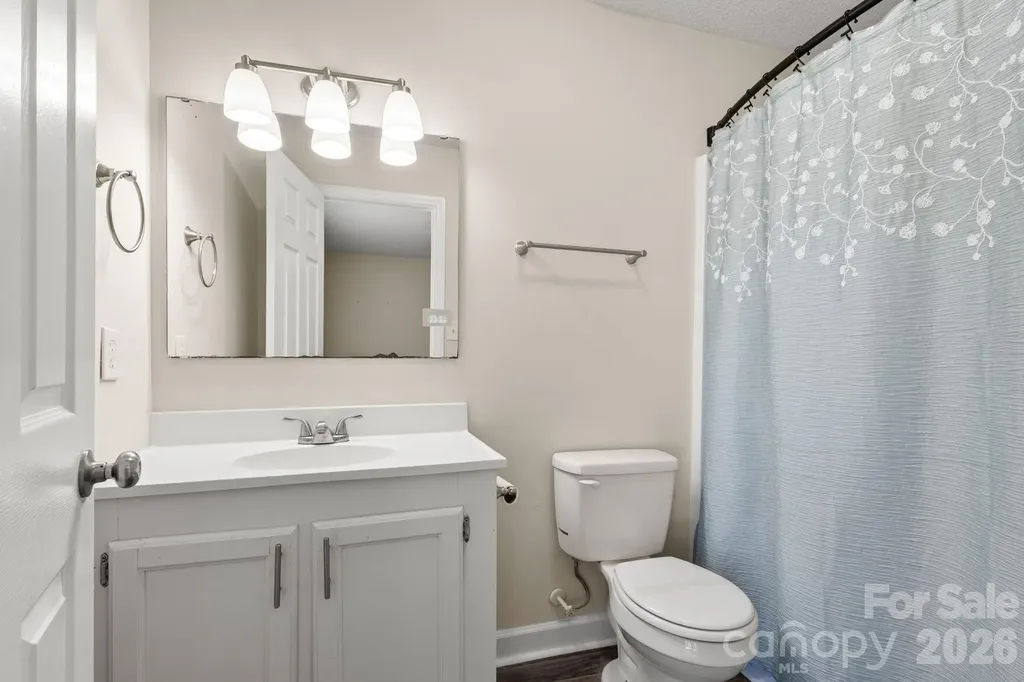 1502 E Main Street Cherryville NC 28021