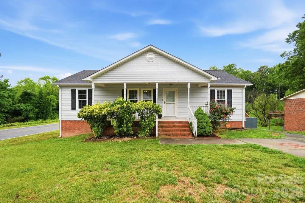 1114 Lakeview Street Kannapolis NC 28083