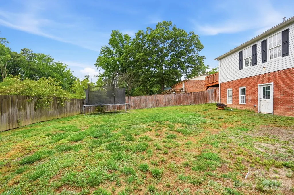 1114 Lakeview Street Kannapolis NC 28083