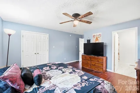 1114 Lakeview Street Kannapolis NC 28083
