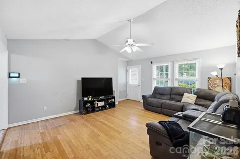 1114 Lakeview Street Kannapolis NC 28083