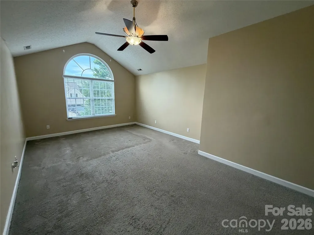 9233 Simonton Drive Charlotte NC 28269