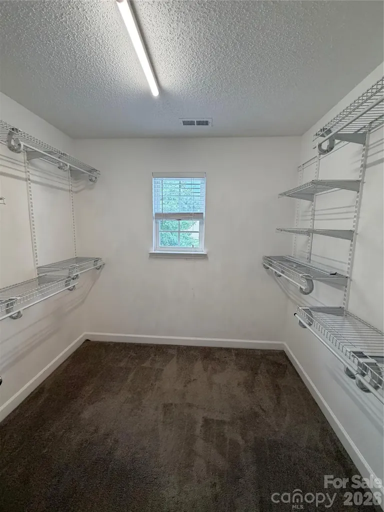 9233 Simonton Drive Charlotte NC 28269