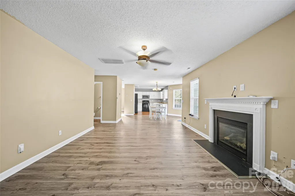 9233 Simonton Drive Charlotte NC 28269