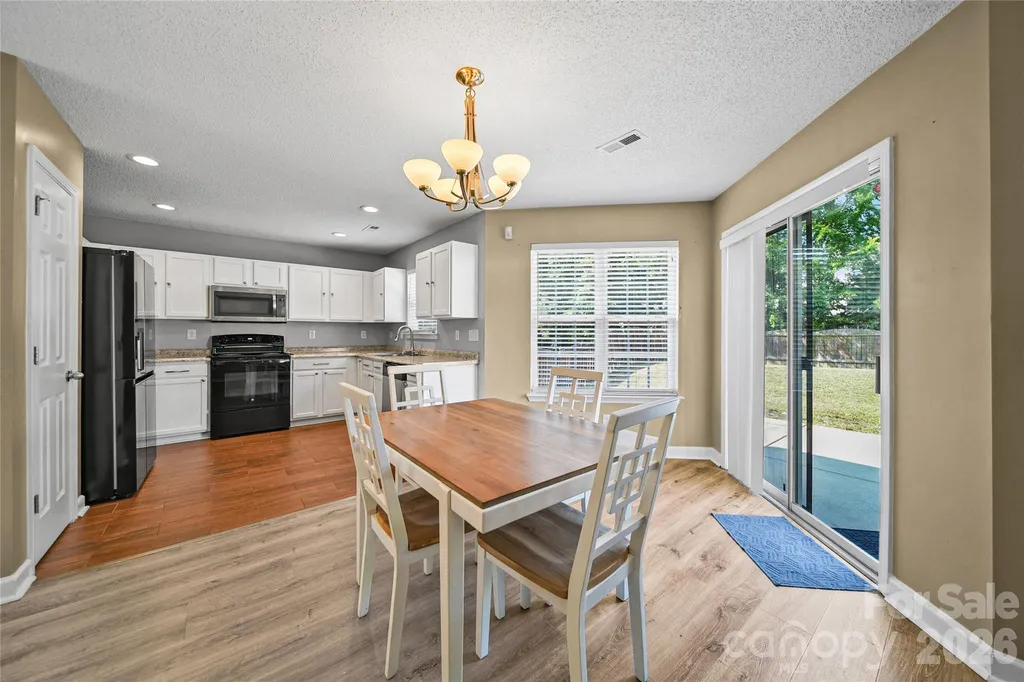 9233 Simonton Drive Charlotte NC 28269