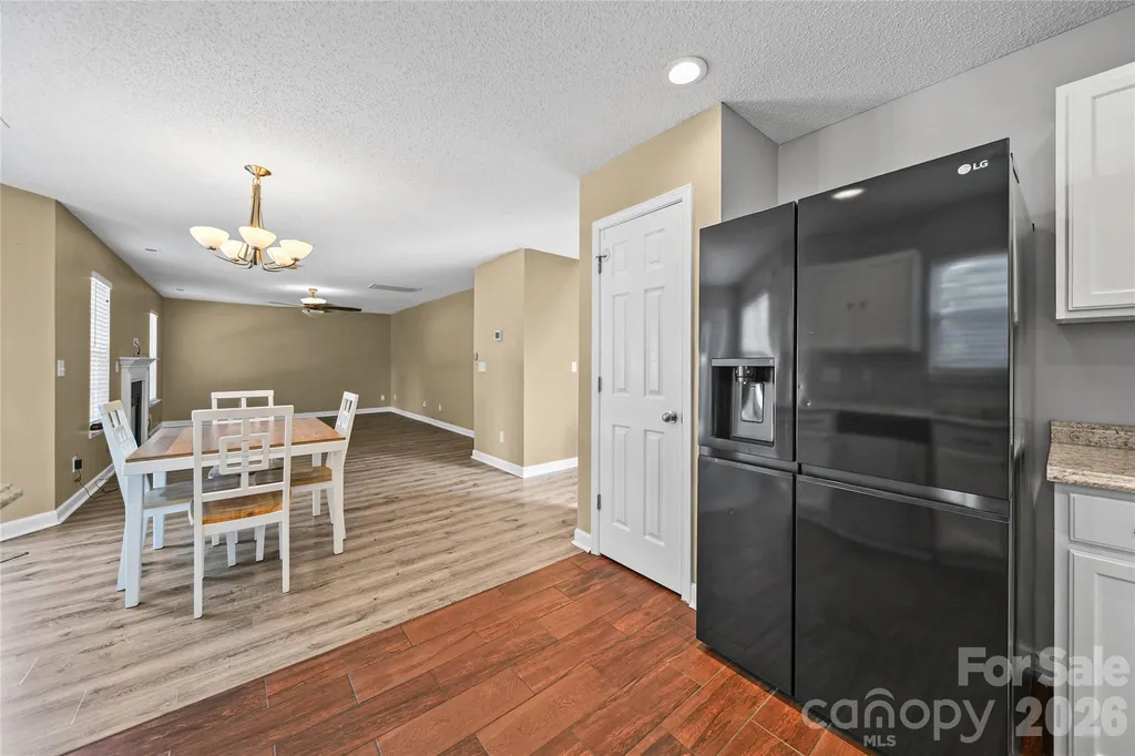9233 Simonton Drive Charlotte NC 28269