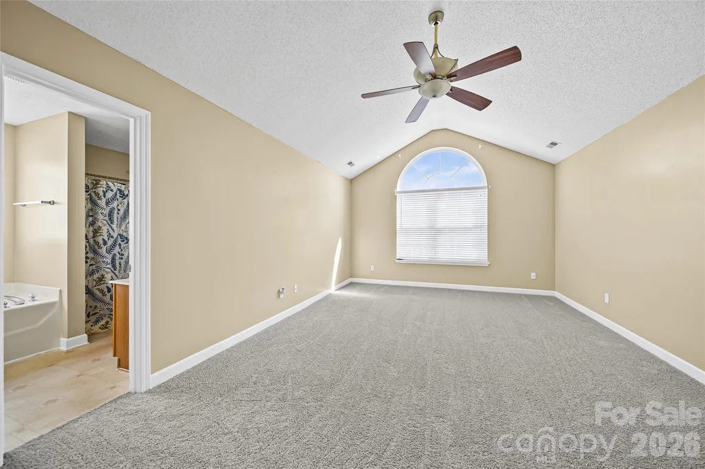 9233 Simonton Drive Charlotte NC 28269