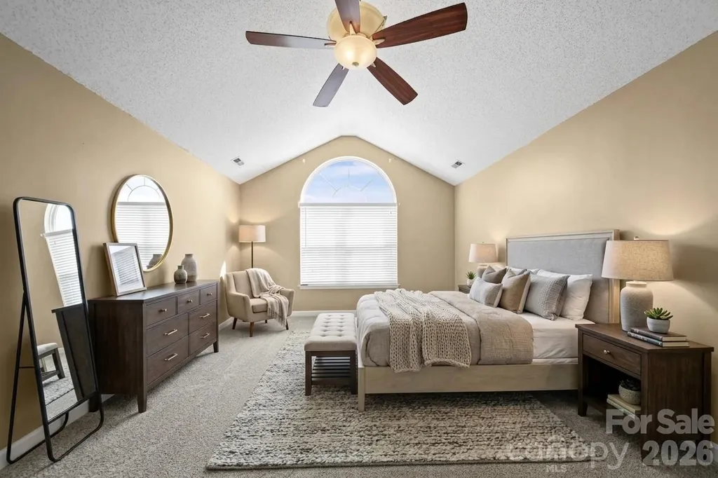 9233 Simonton Drive Charlotte NC 28269