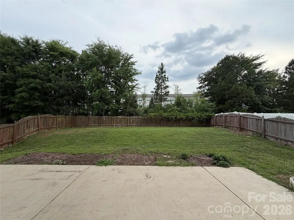 9233 Simonton Drive Charlotte NC 28269