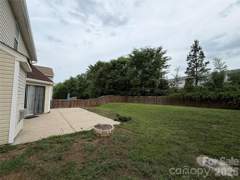 9233 Simonton Drive Charlotte NC 28269