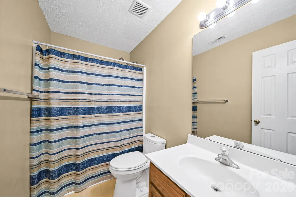 9233 Simonton Drive Charlotte NC 28269