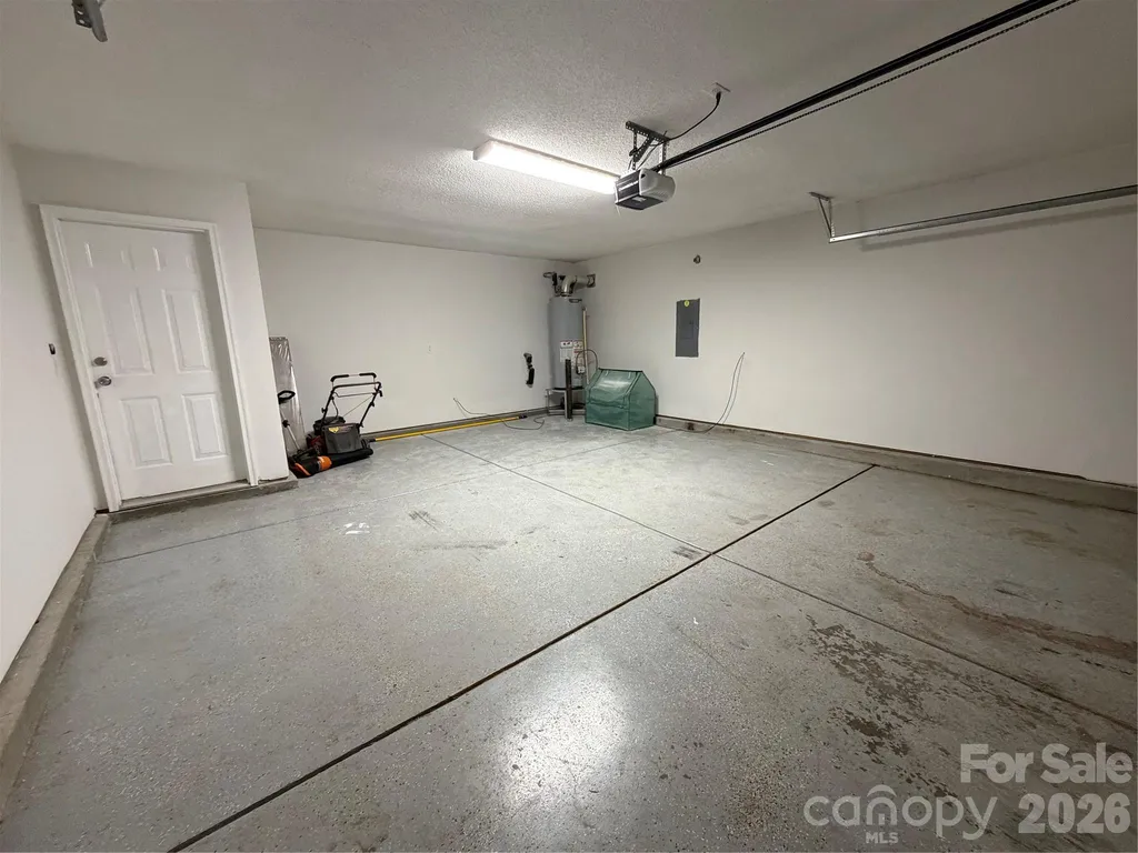 9233 Simonton Drive Charlotte NC 28269