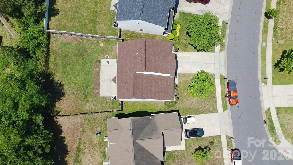 9233 Simonton Drive Charlotte NC 28269