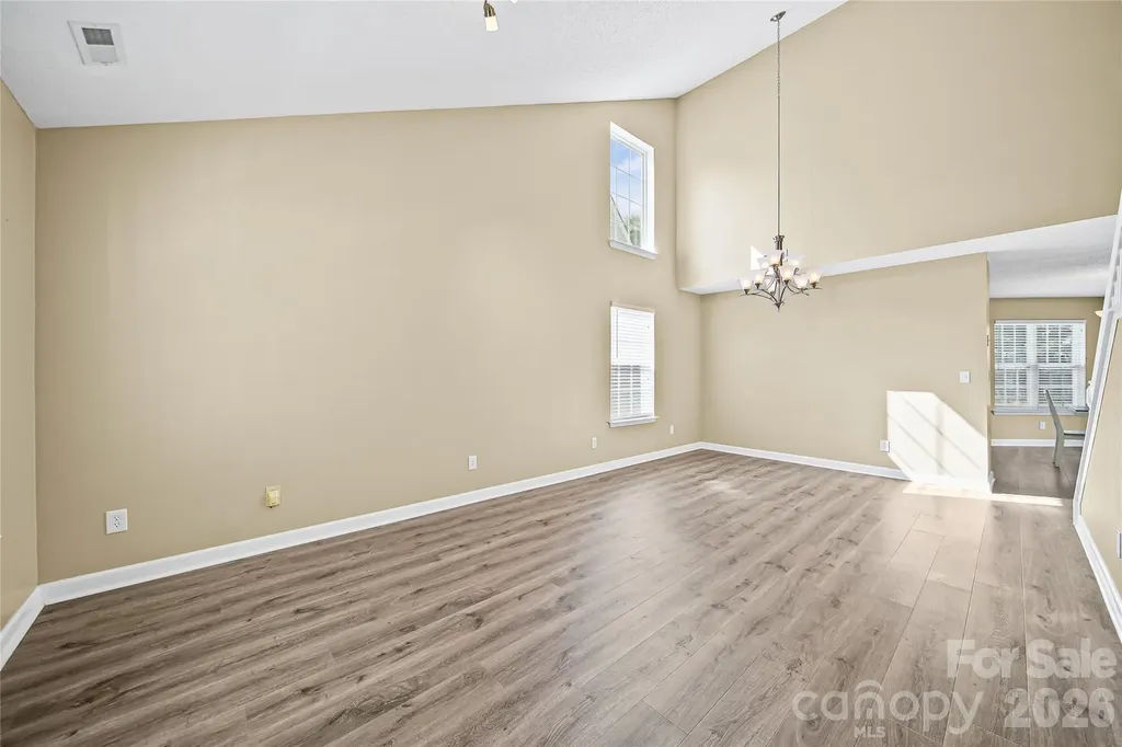 9233 Simonton Drive Charlotte NC 28269