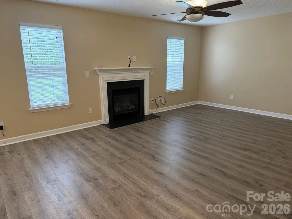 9233 Simonton Drive Charlotte NC 28269