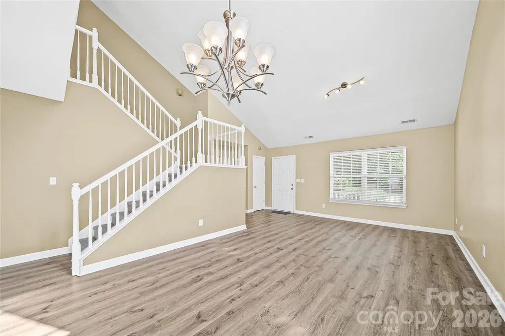 9233 Simonton Drive Charlotte NC 28269