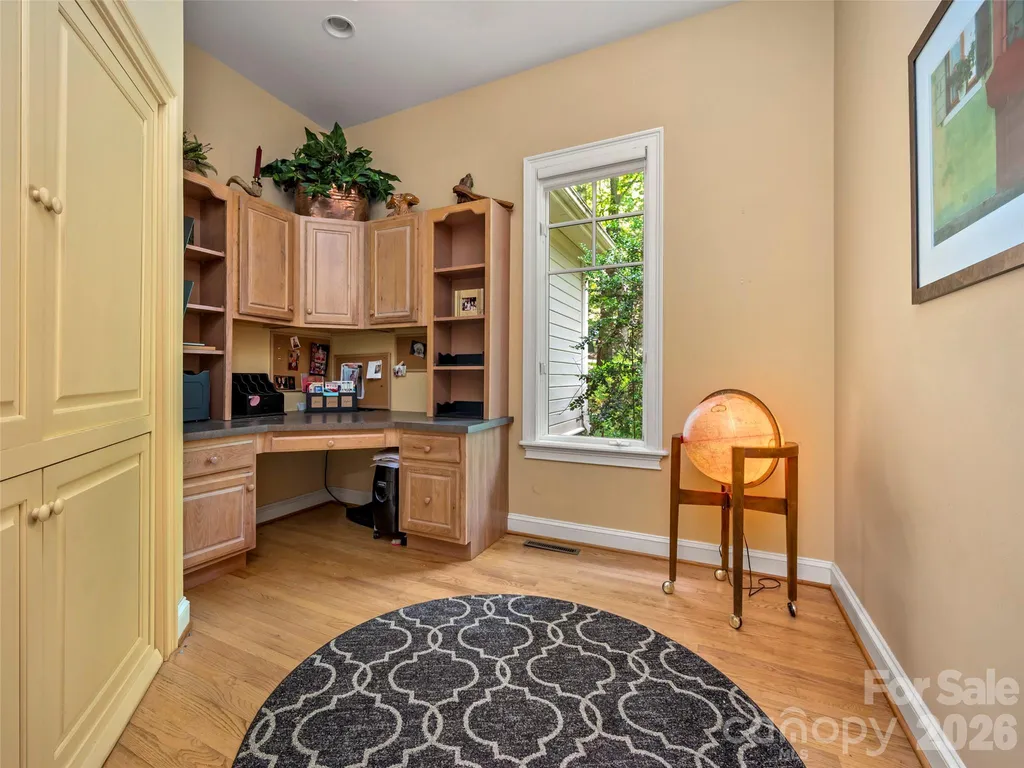 110 Little Cherokee Ridge Hendersonville NC 28739