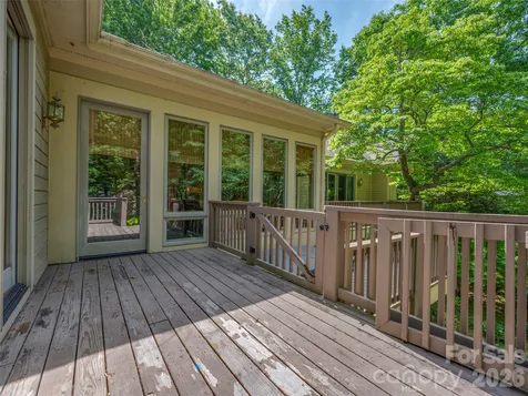 110 Little Cherokee Ridge Hendersonville NC 28739